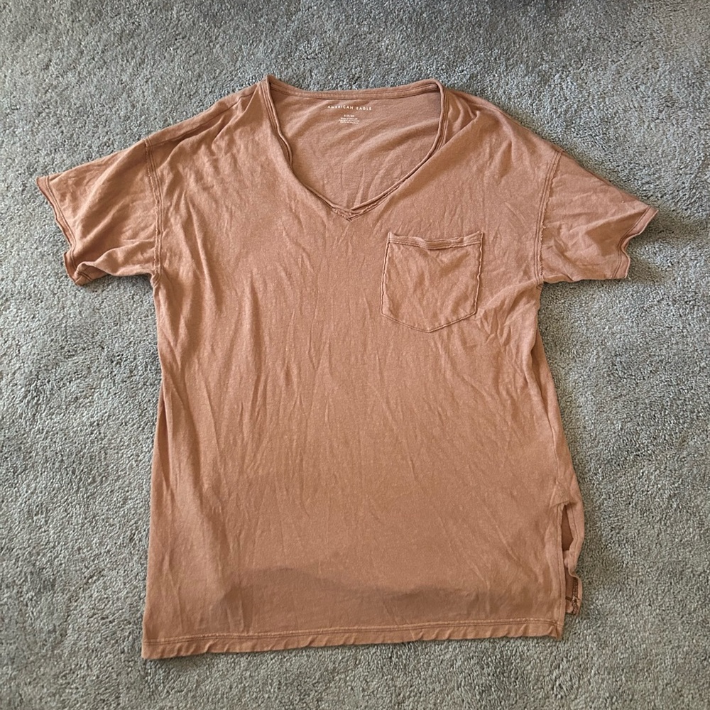 American Eagle Women’s Pocket Tee Size Small